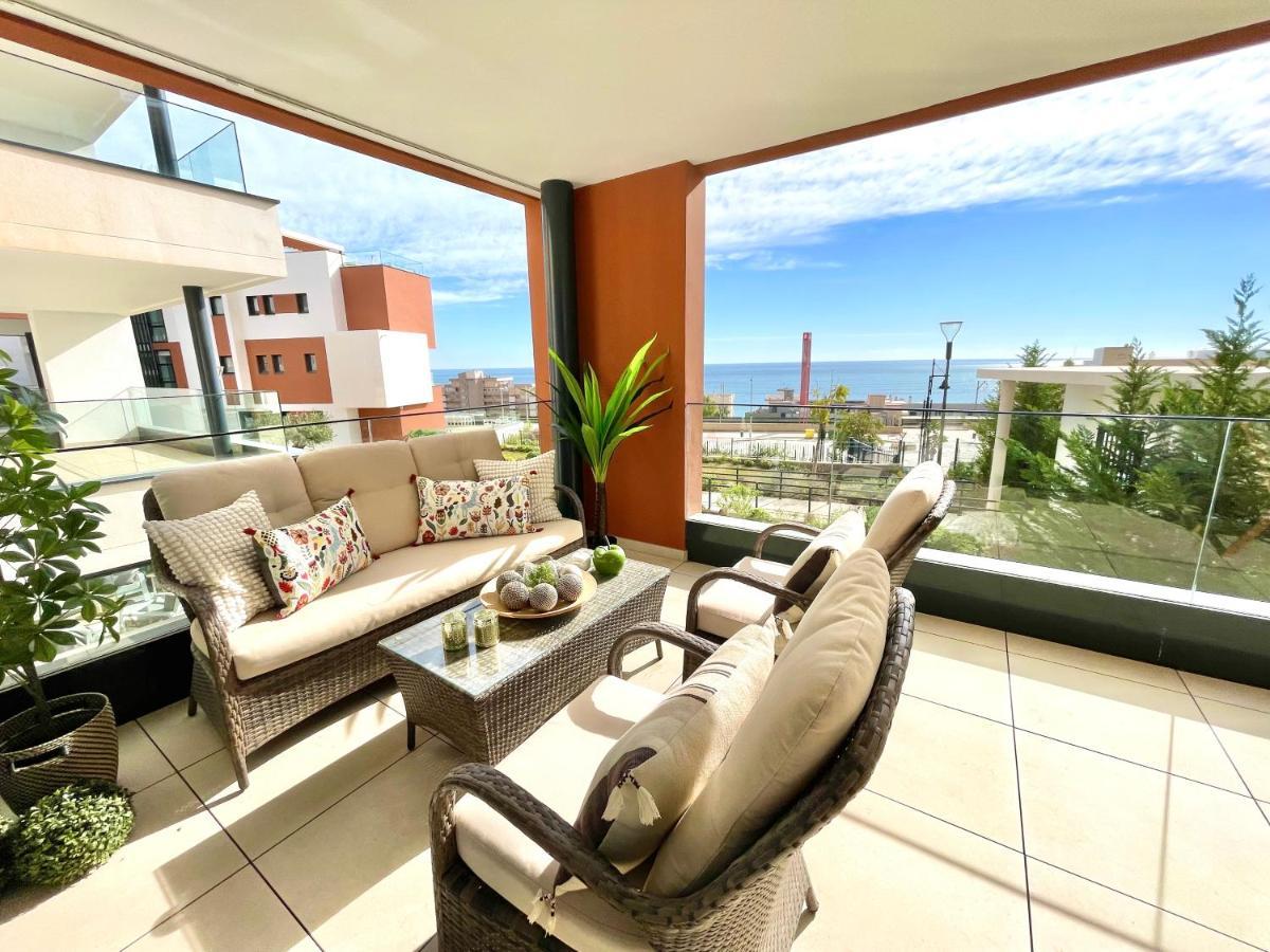 Luxury 3 Bedroom Apartment 300M From The Beach ฟูเอนฮิโรลา ภายนอก รูปภาพ